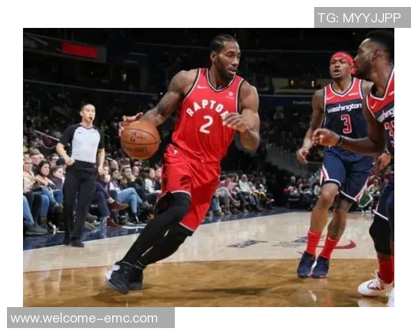 莱昂纳德如同被绿报复活塞健康卡表现如同接对线机器人