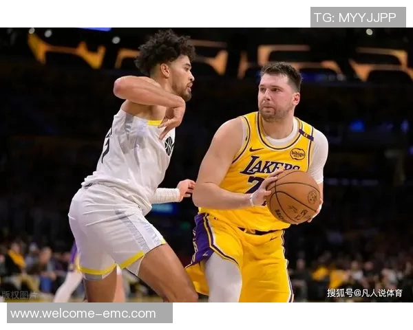 东契奇神勇表现三分球与突破上篮齐发力已砍下23分助球队争胜