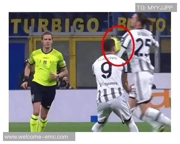 老图拉姆携子马库斯现场助威尤文图斯比赛精彩瞬间回顾 老图拉姆携子马库斯现场助威尤文图斯比赛精彩瞬间回顾